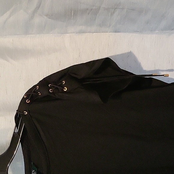 Ralph Lauren Sleeveless Top - Picture 2 of 10